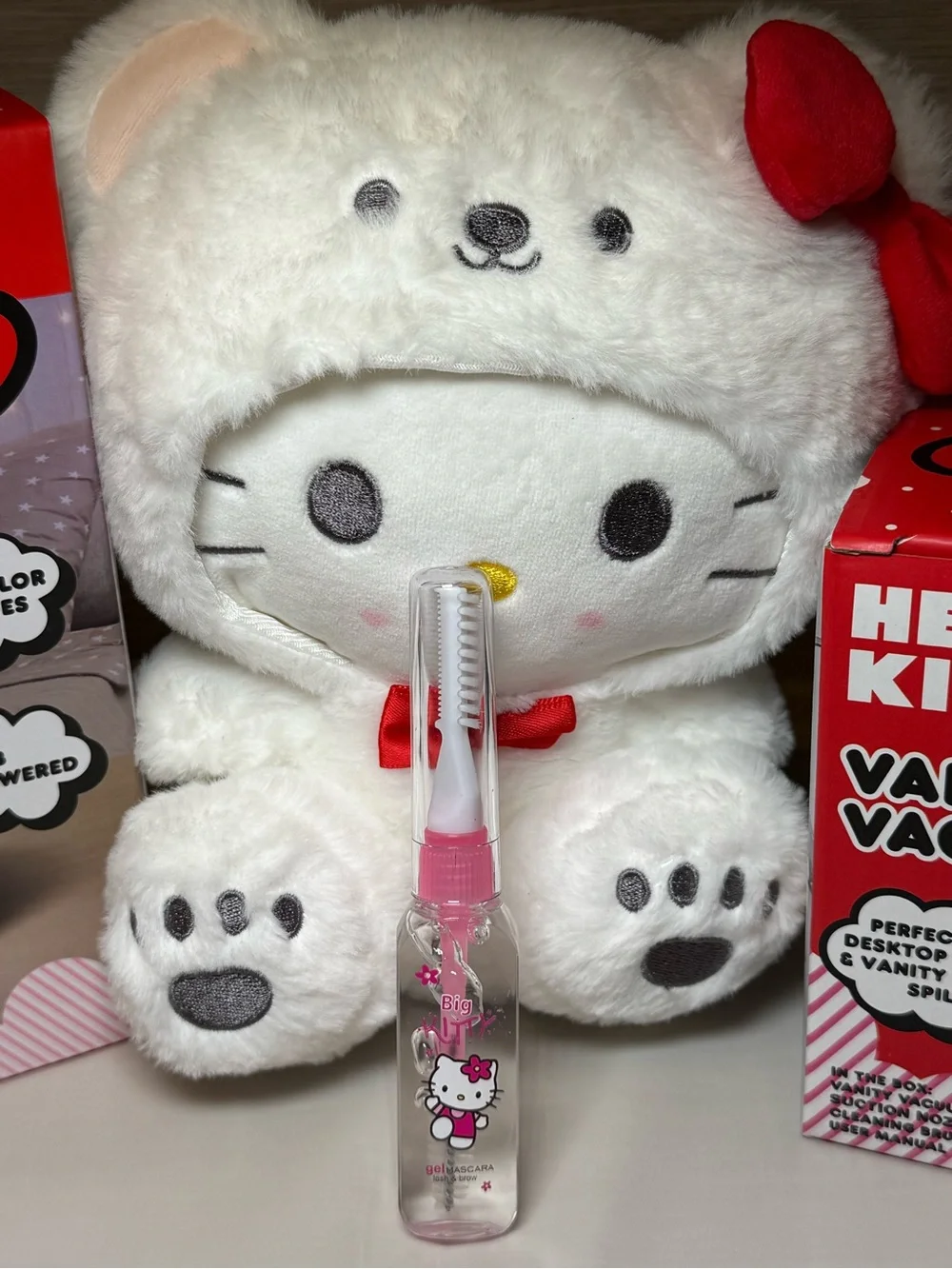 Hello Kitty Clear Gel Mascara with Dual Brush (Pink)